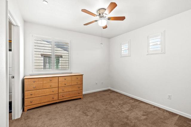 662 Ventura Drive, Soledad CA: https://media.crmls.org/mediaz/f4707cb6-4f5c-4ba9-821b-75f17d11cf3d.jpg