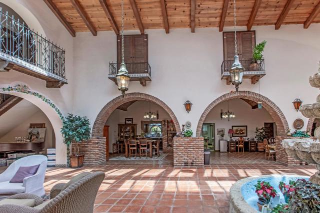 125 Springfield Road, Moss Landing CA: https://media.crmls.org/mediaz/f471b988-200c-4cfc-b0ed-e023581d0e71.jpg