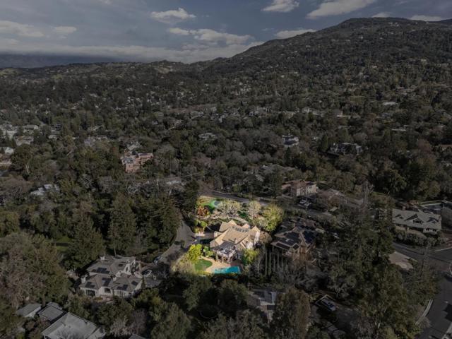 90 Reservoir Road, Los Gatos CA: https://media.crmls.org/mediaz/f471cc2f-e625-47ea-9f48-85ce0af21ef3.jpg