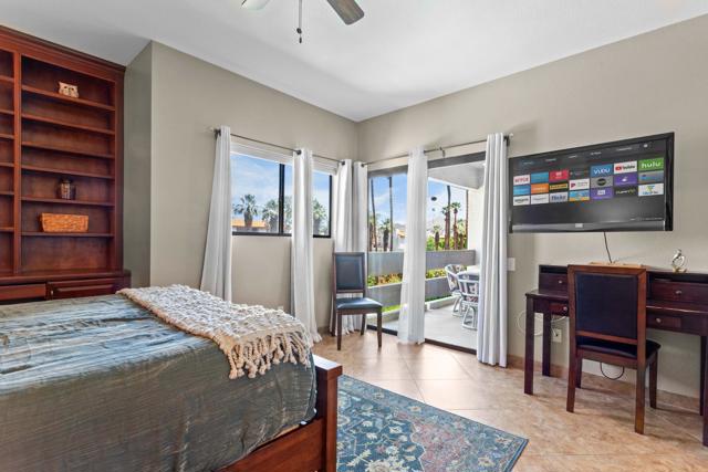 255 S Avenida Caballeros, Palm Springs CA: https://media.crmls.org/mediaz/f4725126-aca1-4aca-85b7-d5515aa28768.jpg
