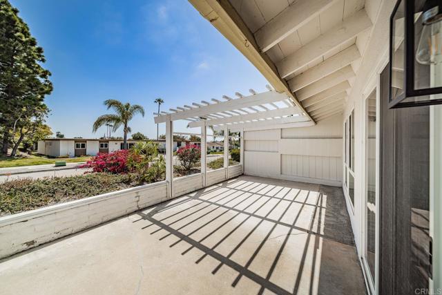 Detail Gallery Image 16 of 21 For 3660 Vista Campana North #2, Oceanside,  CA 92057 - 1 Beds | 1 Baths