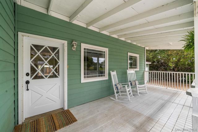 11507 Pinehurst Drive, Lakeside CA: https://media.crmls.org/mediaz/f472fdda-6675-4986-91ee-795fe59e5ff6.jpg