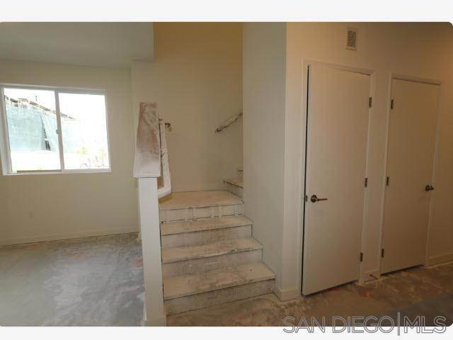 5355 Seacliff Place, San Diego, California 92154, 3 Bedrooms Bedrooms, ,2 BathroomsBathrooms,Condominium,For Sale,Seacliff Place,240005781SD