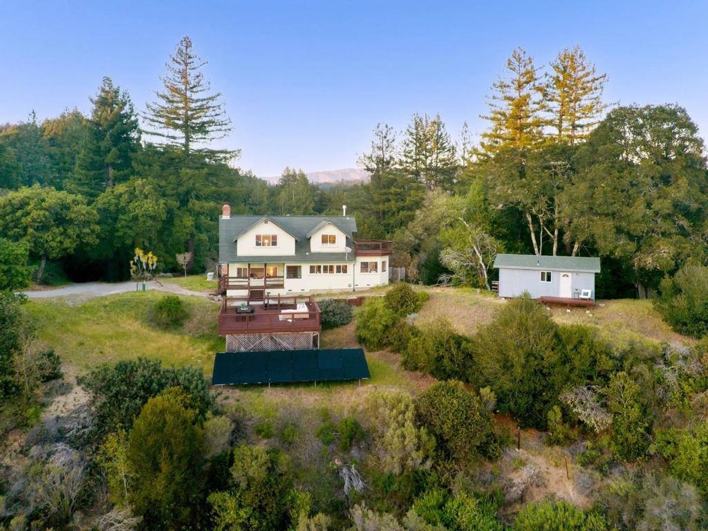 555 Bohnen Road