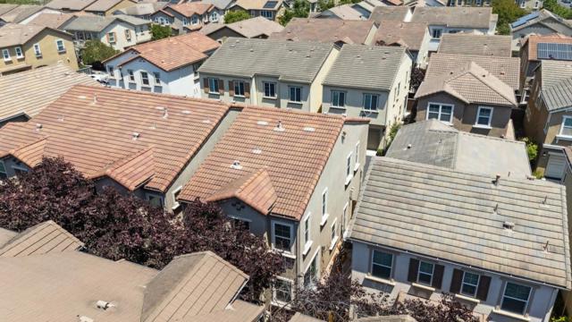 1591 Glenn Street, Hayward CA: https://media.crmls.org/mediaz/f4746d0d-45c4-472f-999b-7dac95d9b0a5.jpg