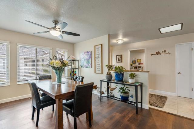 840 Helen Drive, Hollister CA: https://media.crmls.org/mediaz/f474aefb-11e5-4528-9a02-f1202ad99e66.jpg
