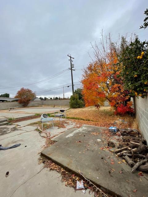 Image 4 of 9 For 4863 E Simpson Avenue