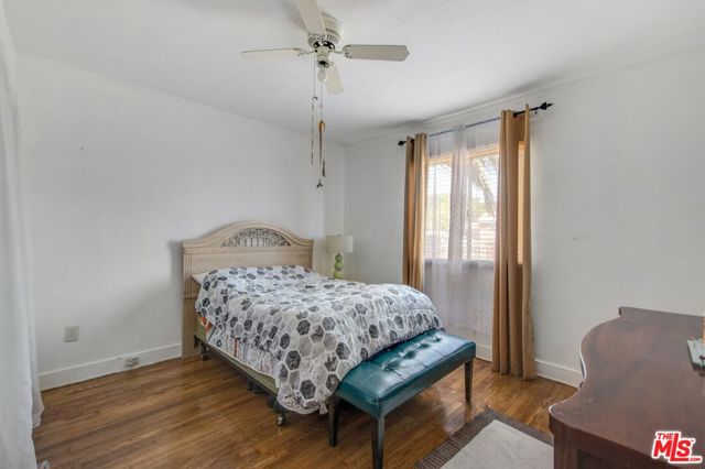 604 W 106th Street, Los Angeles CA: https://media.crmls.org/mediaz/f4769e70-73c1-4a8b-b6c0-02f4d55940de.jpg
