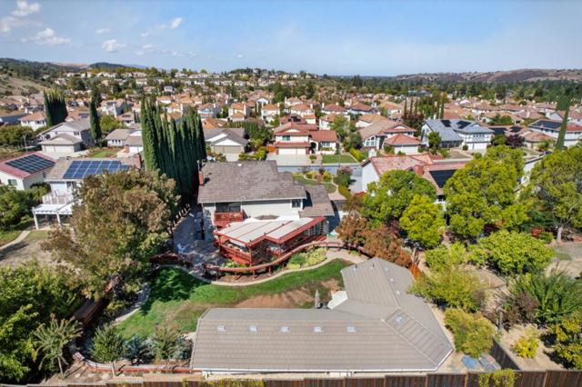 1120 Valley Quail Circle, San Jose CA: https://media.crmls.org/mediaz/f476d964-e8f6-44e4-a4a0-ae6130ab7d0f.jpg