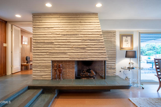 1570 Old House Road, Pasadena CA: https://media.crmls.org/mediaz/f4780b0d-62ca-4480-8b05-6d46d20af822.jpg