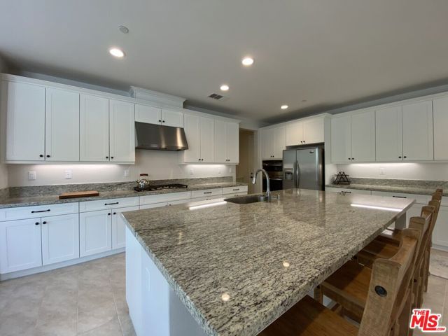 18648 Juniper Springs Drive, Canyon Country CA: https://media.crmls.org/mediaz/f47a3cf8-d65d-414b-b591-569c63eda6f2.jpg