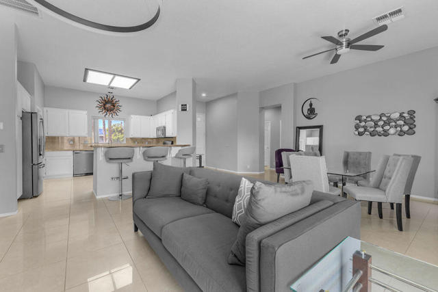 Image 5 of 38 For 68138 Seville Court