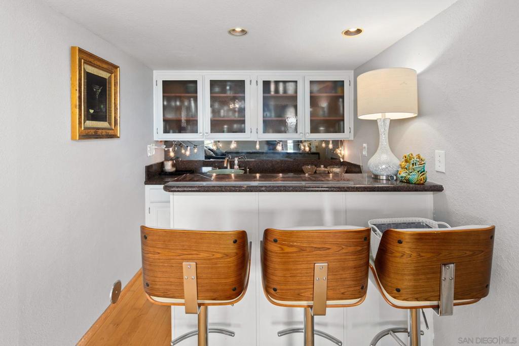 MLS #250032243SD image #22