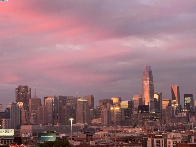 450 San Bruno Ave, San Francisco CA: https://media.crmls.org/mediaz/f47b5844-447a-4be9-b359-f5f47efeb1a4.jpg