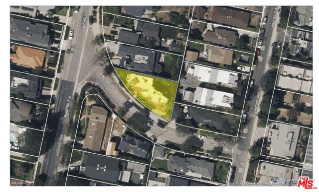 15531 Bowdoin Street, Pacific Palisades CA: https://media.crmls.org/mediaz/f47be7cc-7f7f-4c7a-9d95-0591e690c298.jpg