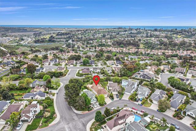 4459 Dorchester Pl, Carlsbad CA: https://media.crmls.org/mediaz/f47c4b73-1240-412a-8e18-38ee60ff3a3e.jpg