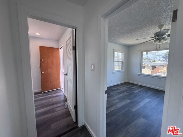 858 W 88th Street, Los Angeles CA: https://media.crmls.org/mediaz/f47cb736-1bc8-441f-9eef-4a85df01da2d.jpg