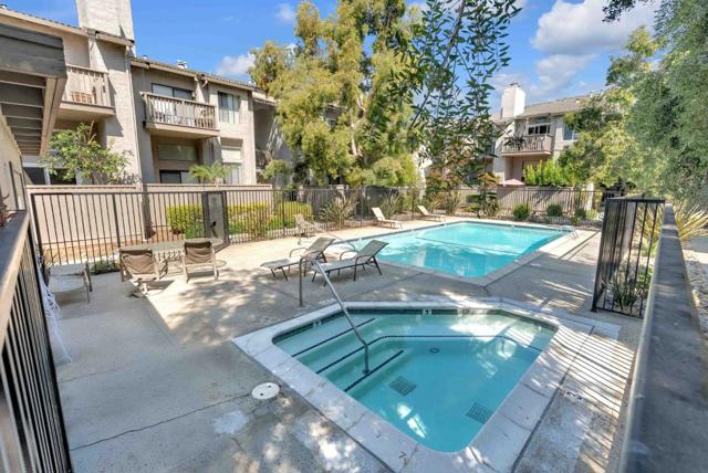 2265 Sun Glory Lane, San Jose CA: https://media.crmls.org/mediaz/f47d0f6e-83f5-4f24-8b78-2751e4367a4e.jpg