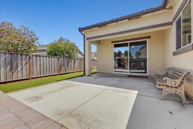 481 Logan Way, Marina CA: https://media.crmls.org/mediaz/f47d7116-af27-4e67-8b4b-6ad35b55c6a6.jpg