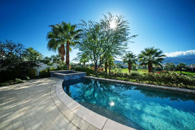 75757 Via Stia, Indian Wells CA: https://media.crmls.org/mediaz/f47d71f2-dbf7-4f14-9ba6-d9e44c4ee4a4.jpg