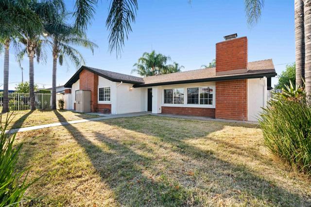 16117 Nordhoff St, North Hills CA: https://media.crmls.org/mediaz/f47e3247-d809-457f-abd0-c0c624e1cd0d.jpg