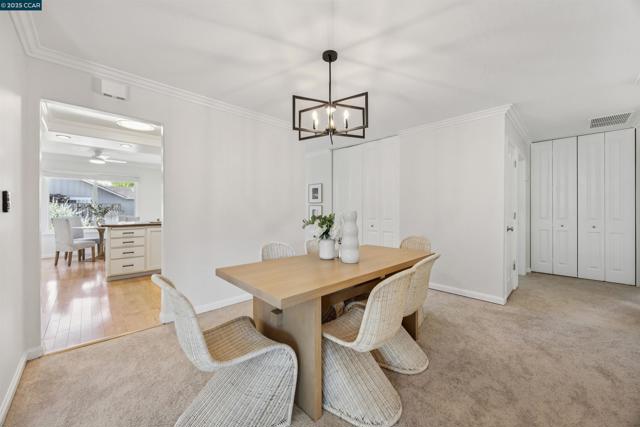 4697 Canary Dr, Pleasanton CA: https://media.crmls.org/mediaz/f47fb3f0-7361-4c18-826c-7ed24003bc0c.jpg