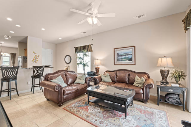 81673 Avenida Alturas, Indio CA: https://media.crmls.org/mediaz/f480b72c-6d4e-449d-96f8-a15840282895.jpg