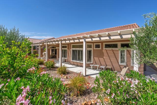 78123 Foxbrook Lane, Palm Desert CA: https://media.crmls.org/mediaz/f480d971-ae73-4737-b919-519c72d93ae2.jpg