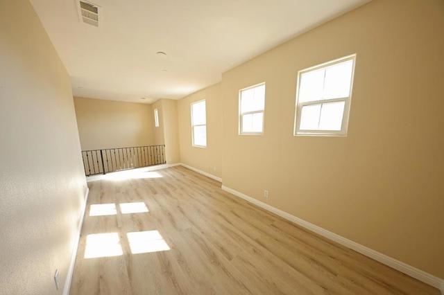 1336 Cassino Way, Salinas CA: https://media.crmls.org/mediaz/f483d859-b73e-4fa2-bda5-fd52173216d3.jpg