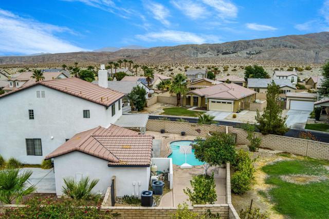 37590 Severn Place, Indio CA: https://media.crmls.org/mediaz/f4844bfe-4437-4252-a86f-6110f8990096.jpg