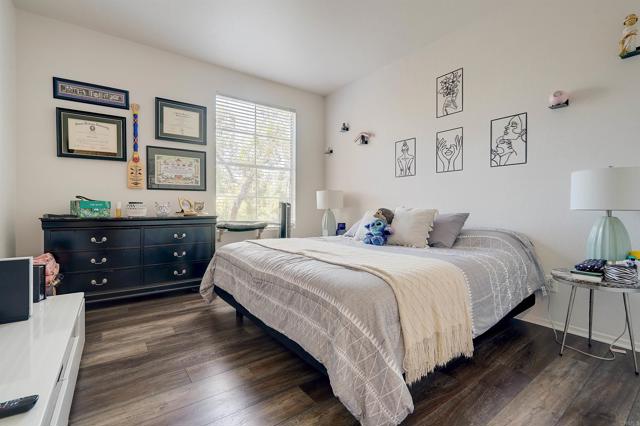 10908 Sabre Hill Drive, San Diego CA: https://media.crmls.org/mediaz/f4856412-47cc-49f4-80b0-e81570a30d12.jpg