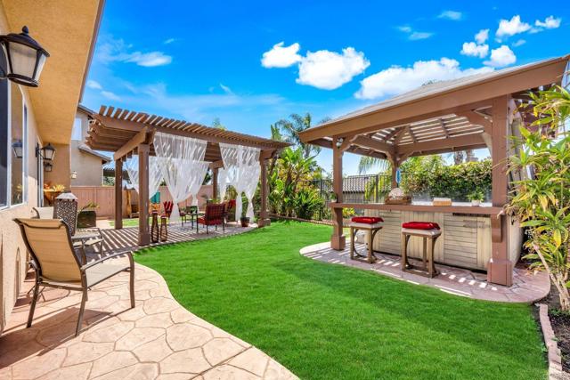 1396 Carneros Valley Street, Chula Vista CA: https://media.crmls.org/mediaz/f485ba6d-c376-4033-8e32-0ef3c1258a57.jpg
