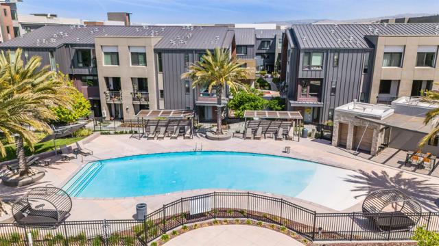 45099 Impress Common, Fremont CA: https://media.crmls.org/mediaz/f487e1a8-59aa-4748-8a33-16e843732256.jpg