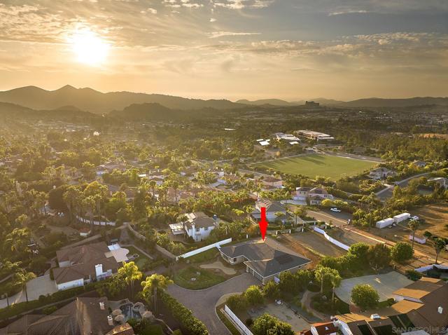 1755 Calle Catalina, Escondido CA: https://media.crmls.org/mediaz/f488d4b6-4c52-4461-855a-a86f7301dc51.jpg