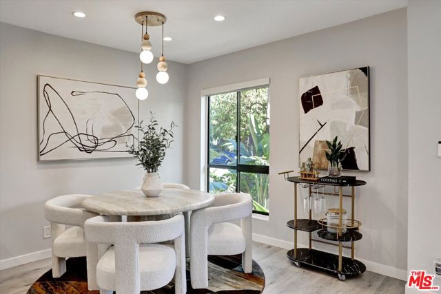 7300 Franklin Avenue, Los Angeles CA: https://media.crmls.org/mediaz/f48936be-7772-4c81-a7b8-00245f11dcc0.jpg