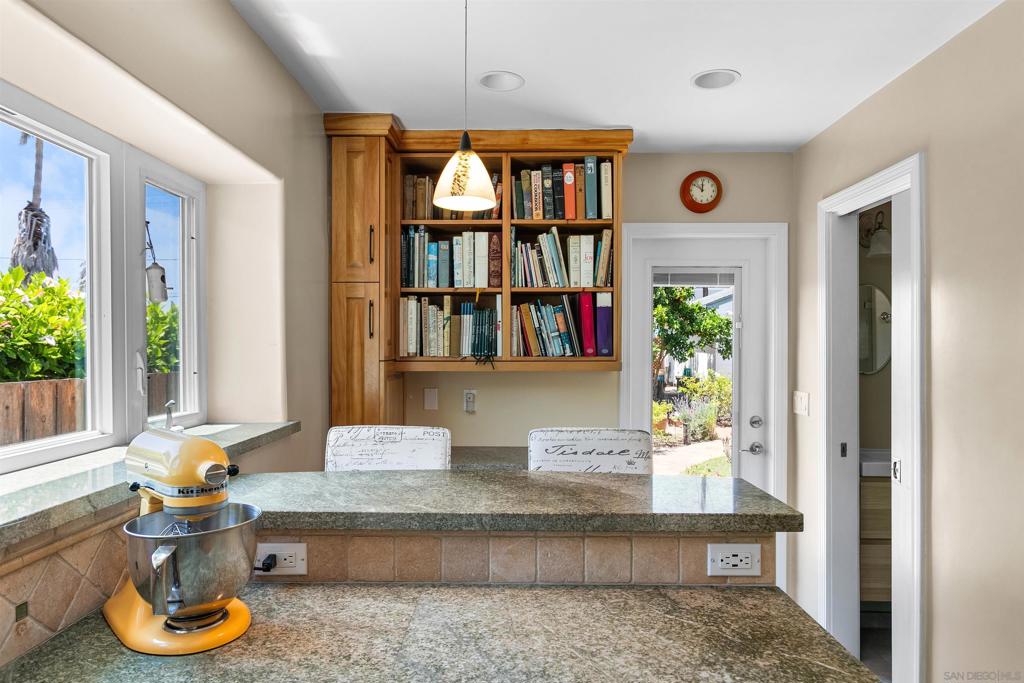 4375 Del Monte - photo 5