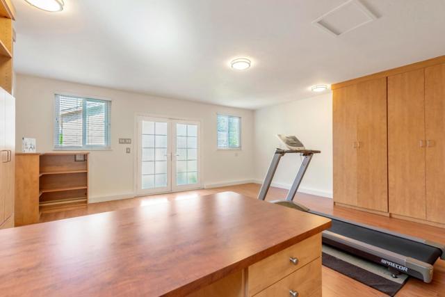 560 6th Avenue, Menlo Park CA: https://media.crmls.org/mediaz/f48ad22f-a382-4ae9-a486-9c48bae25a08.jpg
