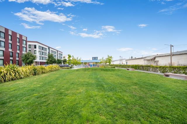 2180 Corsair Street, Alameda CA: https://media.crmls.org/mediaz/f48b0e9f-bc55-4e2f-baab-27171af2598e.jpg
