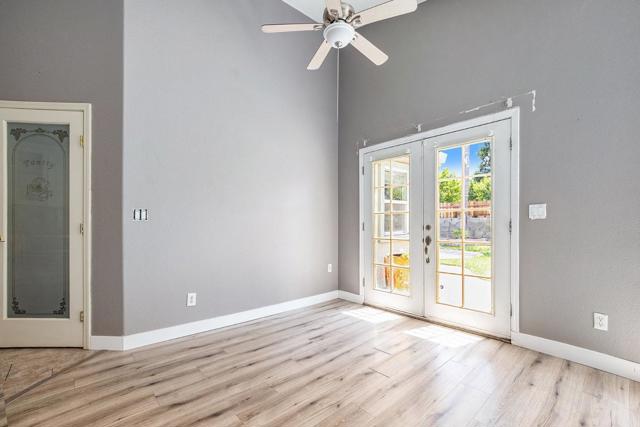8736 Glacier Point Drive, Stockton CA: https://media.crmls.org/mediaz/f48c49e9-3899-447c-b61a-4d3f224ec56c.jpg
