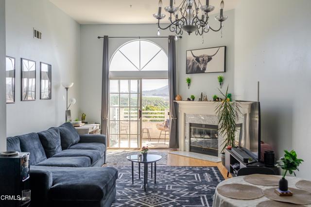 Detail Gallery Image 1 of 13 For 2803 Antonio Dr #304,  Camarillo,  CA 93010 - 2 Beds | 2 Baths