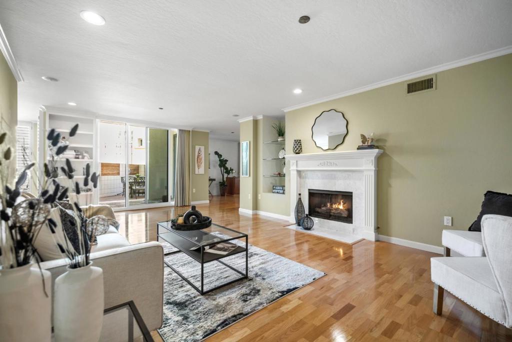 110 Park Road #103