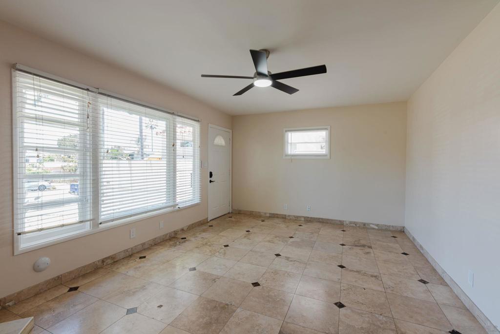 7347 Fay Ave - photo 9