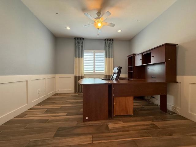 830 Auction Street, Los Banos CA: https://media.crmls.org/mediaz/f48db0c9-fe53-4d5a-88ef-2a4bf6f6b4ca.jpg