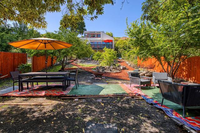 449 High Street, Santa Cruz CA: https://media.crmls.org/mediaz/f48e08ae-347d-475e-a672-8d52ae2d0385.jpg