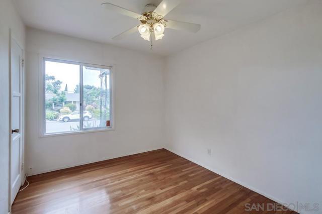 1354 Chalcedony St, San Diego CA: https://media.crmls.org/mediaz/f48e996a-7a25-48a1-a4e2-2522b6521f2b.jpg