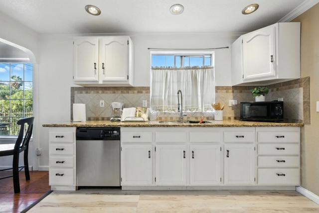 842 E Julian Street, San Jose CA: https://media.crmls.org/mediaz/f48eb3db-7e1e-4f84-8ce8-41a1d224fbdc.jpg