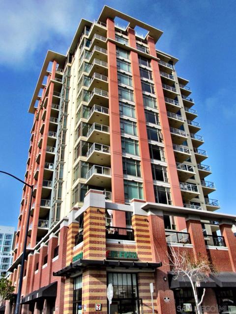 427 9th Avenue, San Diego CA: https://media.crmls.org/mediaz/f490881e-f7f3-4772-9680-617705abb012.jpg