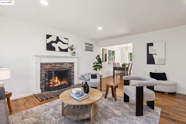 1995 149th Ave, San Leandro CA: https://media.crmls.org/mediaz/f4908d79-14ff-4625-9753-6f546d3c3914.jpg
