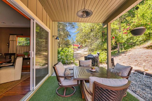13756 W Park Avenue, Boulder Creek CA: https://media.crmls.org/mediaz/f492fd51-9496-441d-8e4a-1361a701df01.jpg