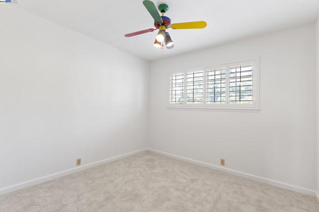 1927 Foxswallow Cir, Pleasanton CA: https://media.crmls.org/mediaz/f494a17e-d23a-46b5-b421-1e9a8e33b11b.jpg